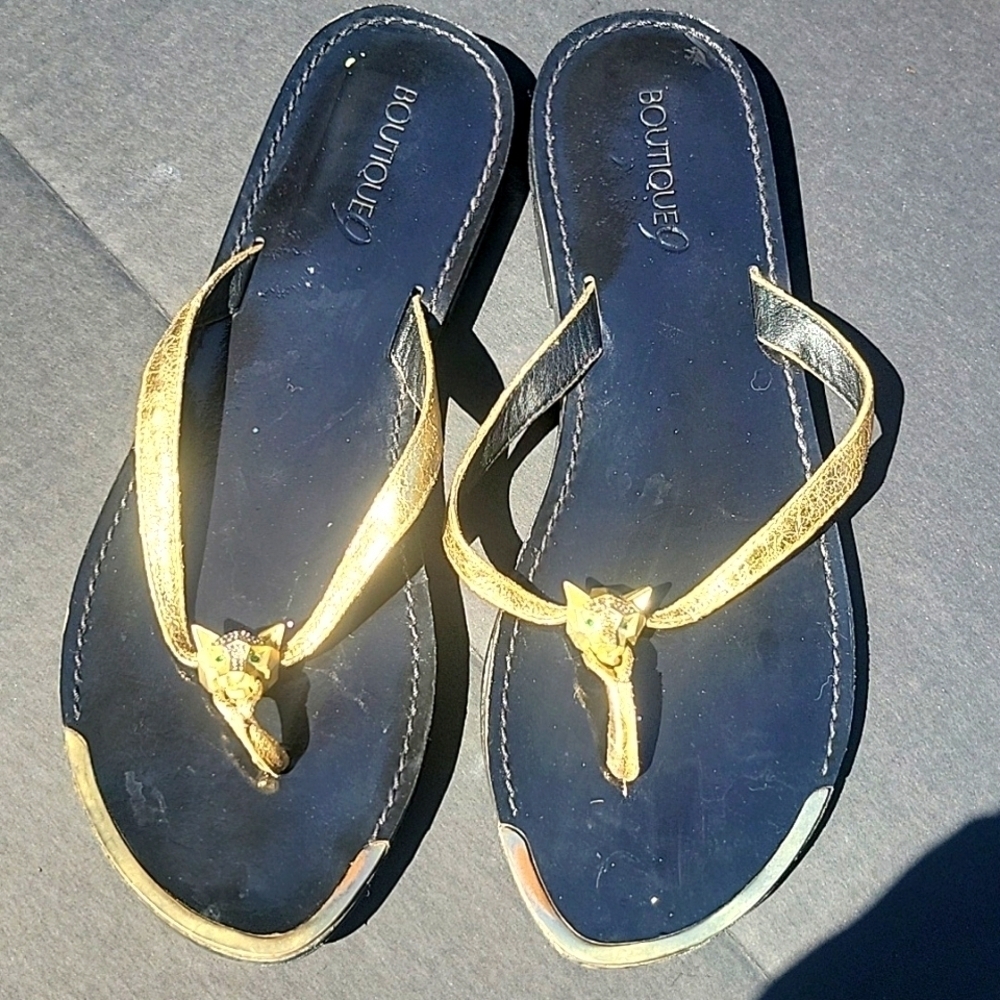 Boutique 9 Gold Rhineston Panther Cheetah Leather Flip flop Thong Sandal SZ:8